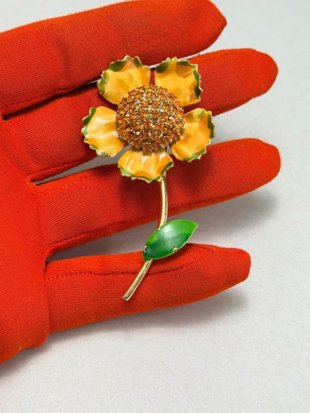 Vintage Floral Brooch Yellow Enamel Topaz Rhinestone Center Gold Tone Pin